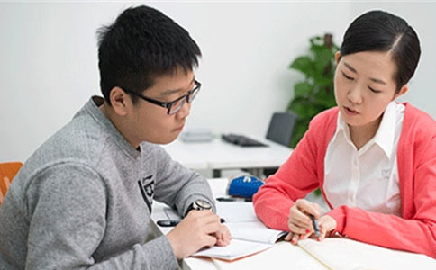 上海智立方教育依托于上海交大提供的丰富资源，是口碑与实力并存的优秀课外辅导机构