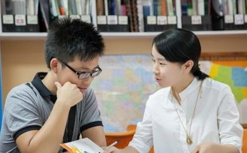 上海智立方教育会安排老师为学生量身制定学习计划，针对学生的学科弱点进行重点辅导
